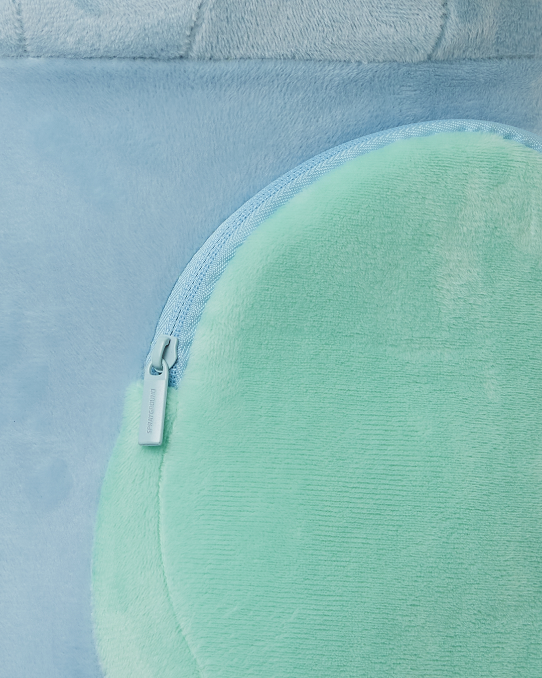 B4635_6_1100x