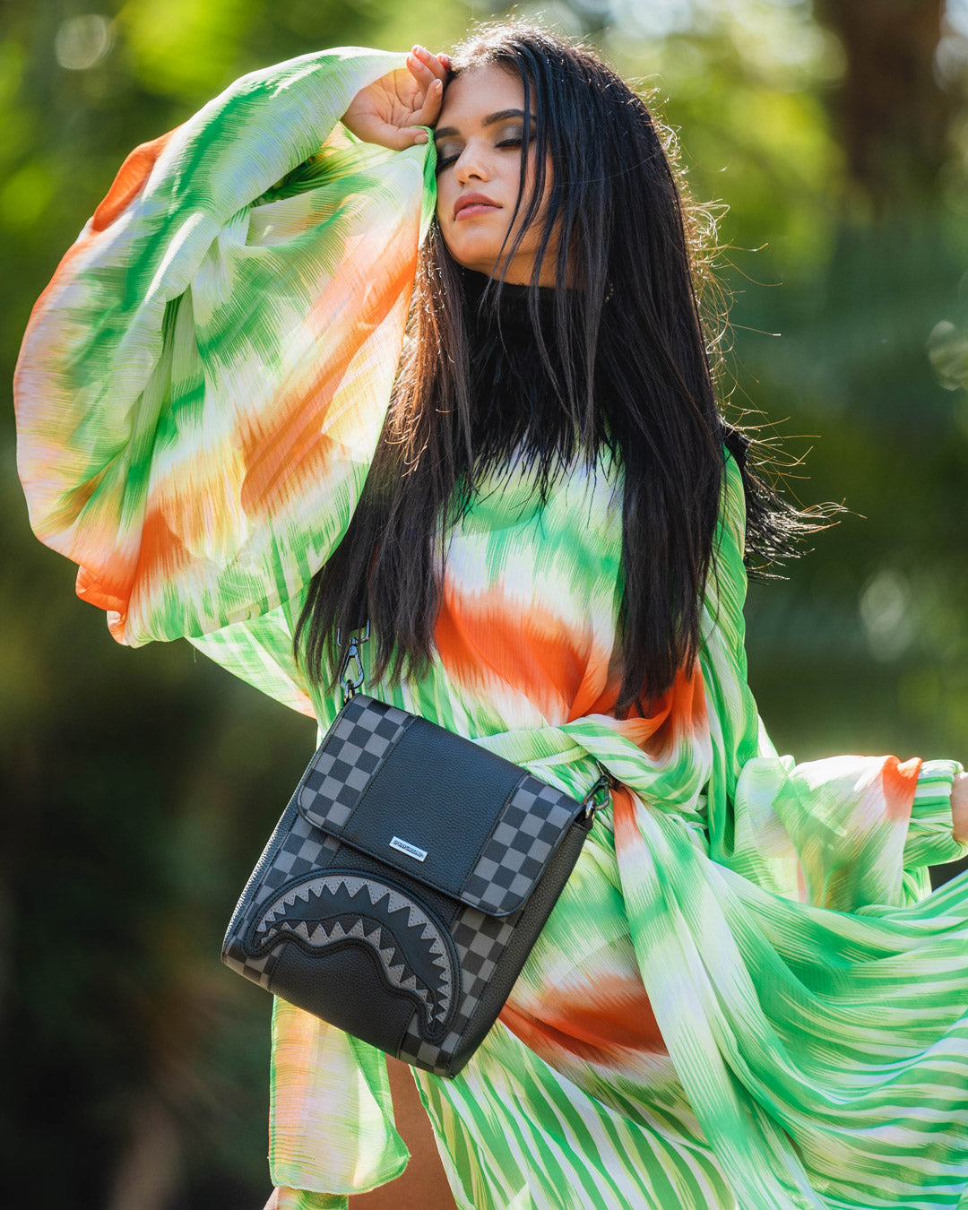 B5589_3_1_1100x