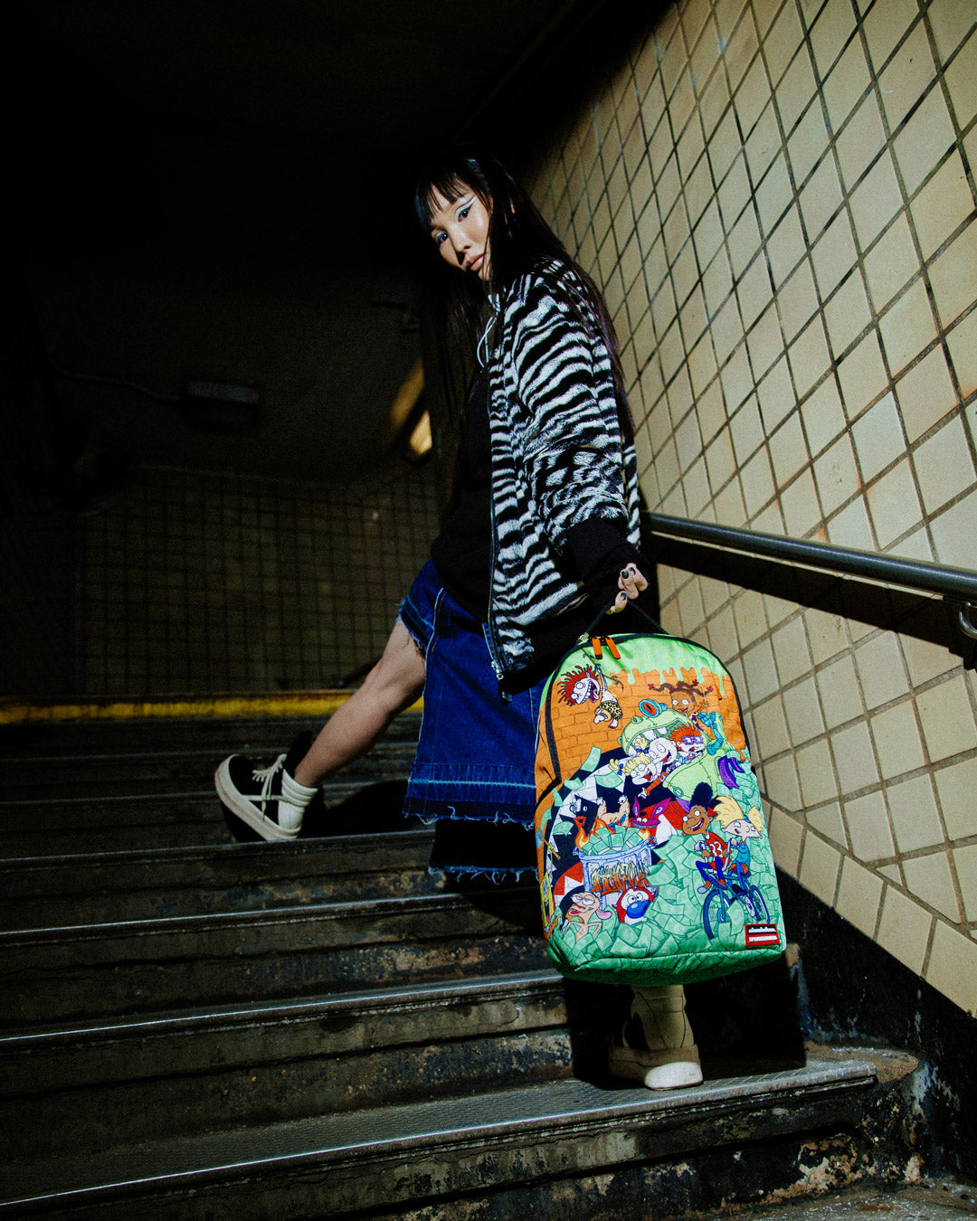 B5983_2_1_1100x