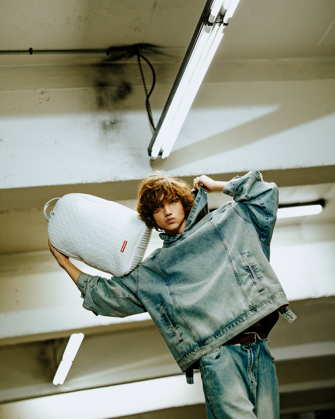 B6287_4_1_1100x