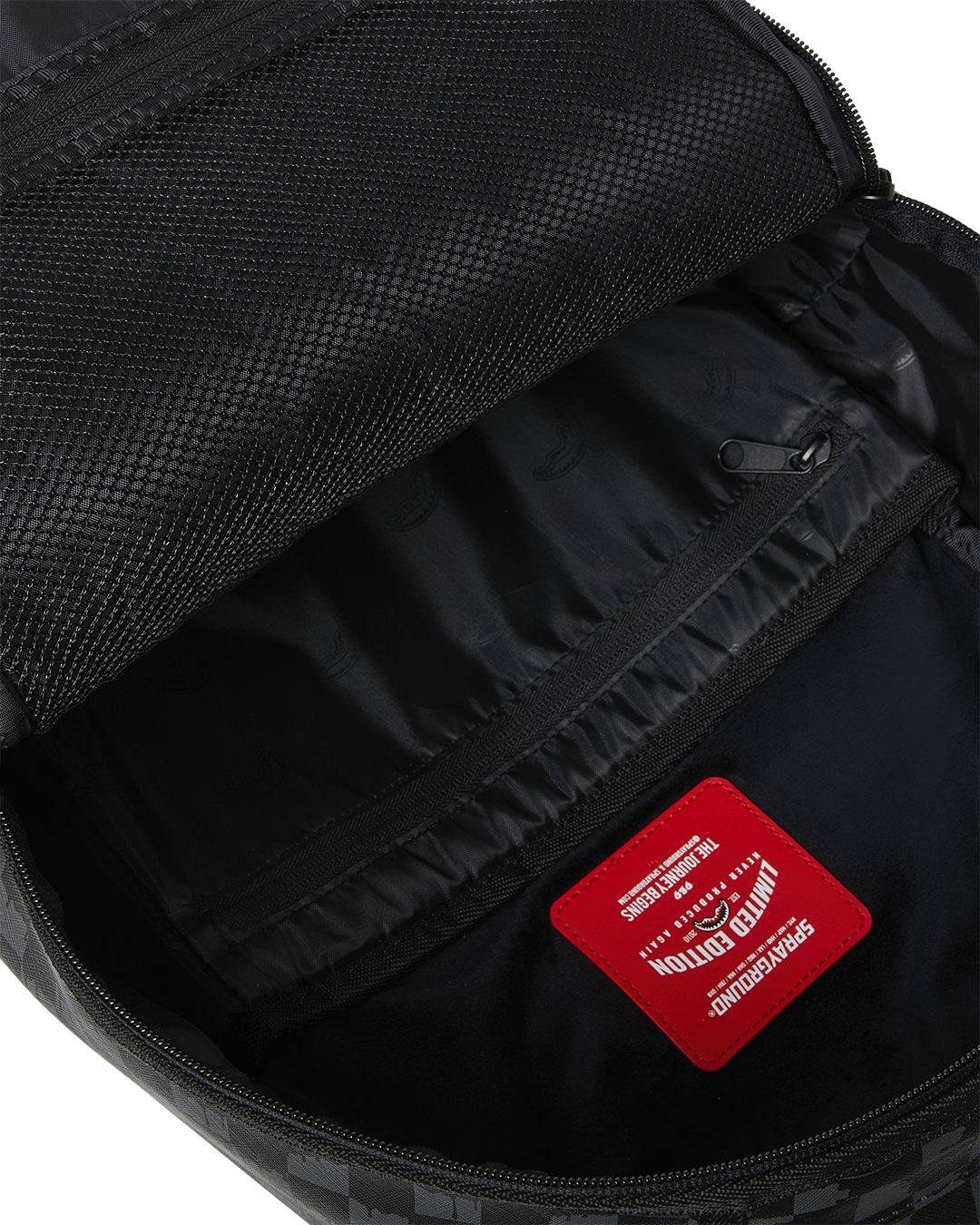 B8261_8_1100x